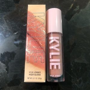 NEW Kylie Cosmetics High Gloss in “Diva”